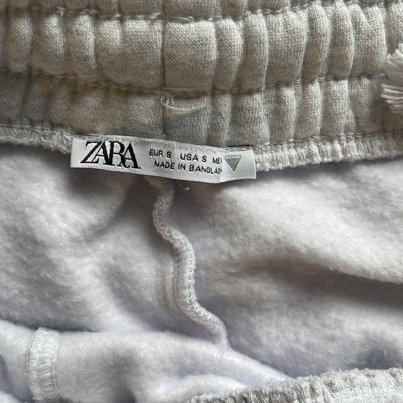 Light grey - Picture 3 of 3